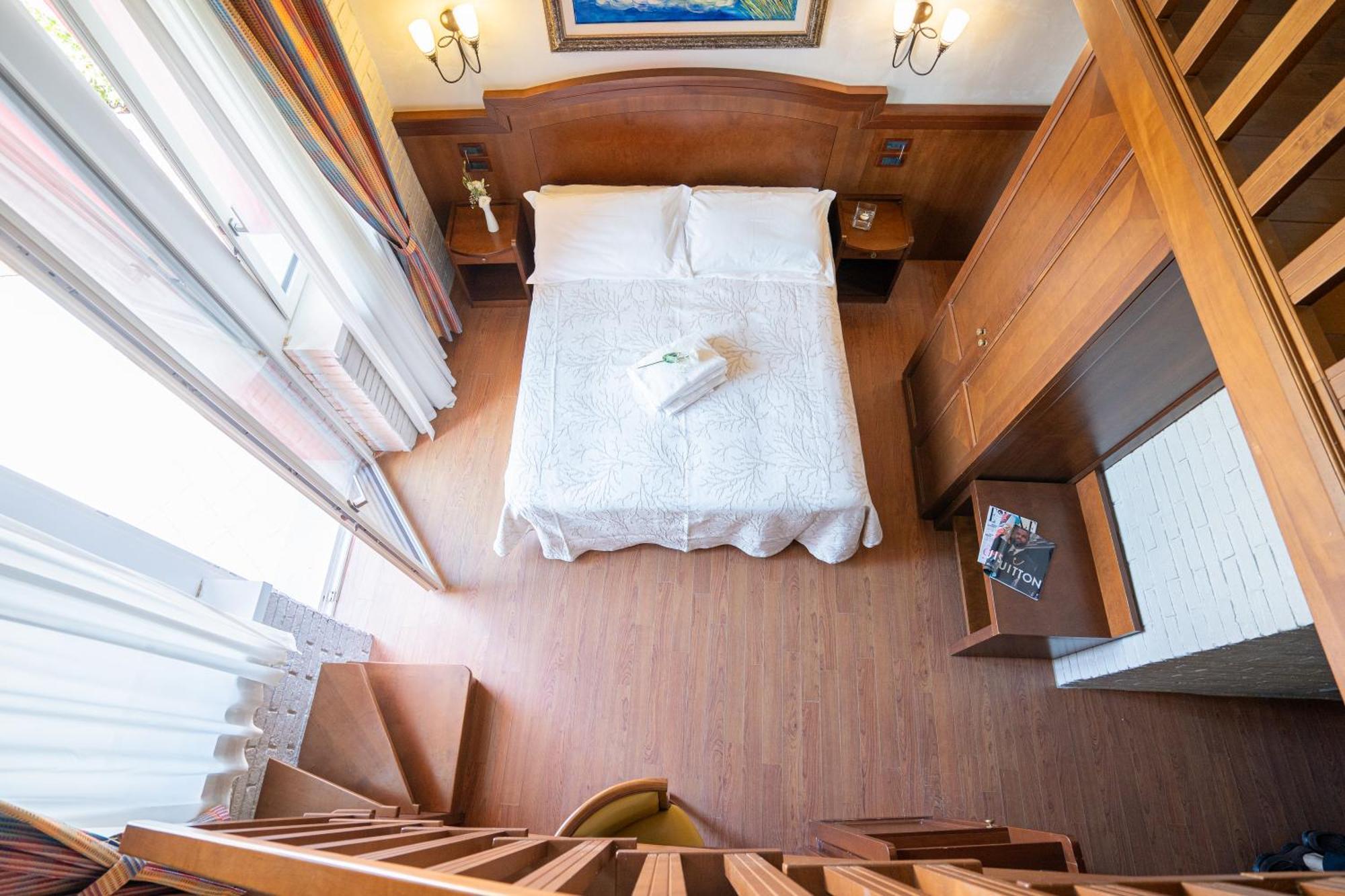 Art Hotel Santa Lucia Термоли Экстерьер фото