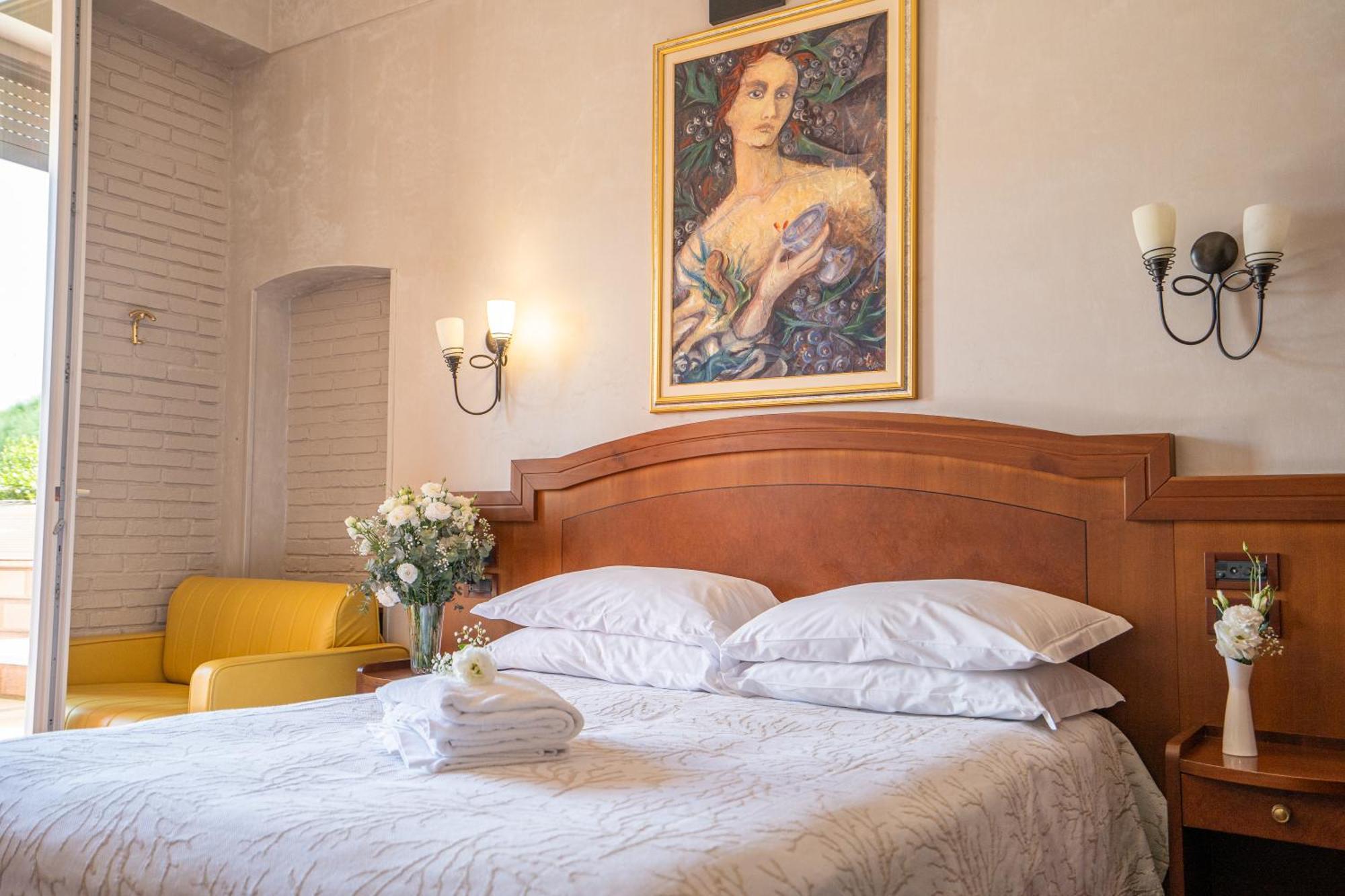 Art Hotel Santa Lucia Термоли Экстерьер фото